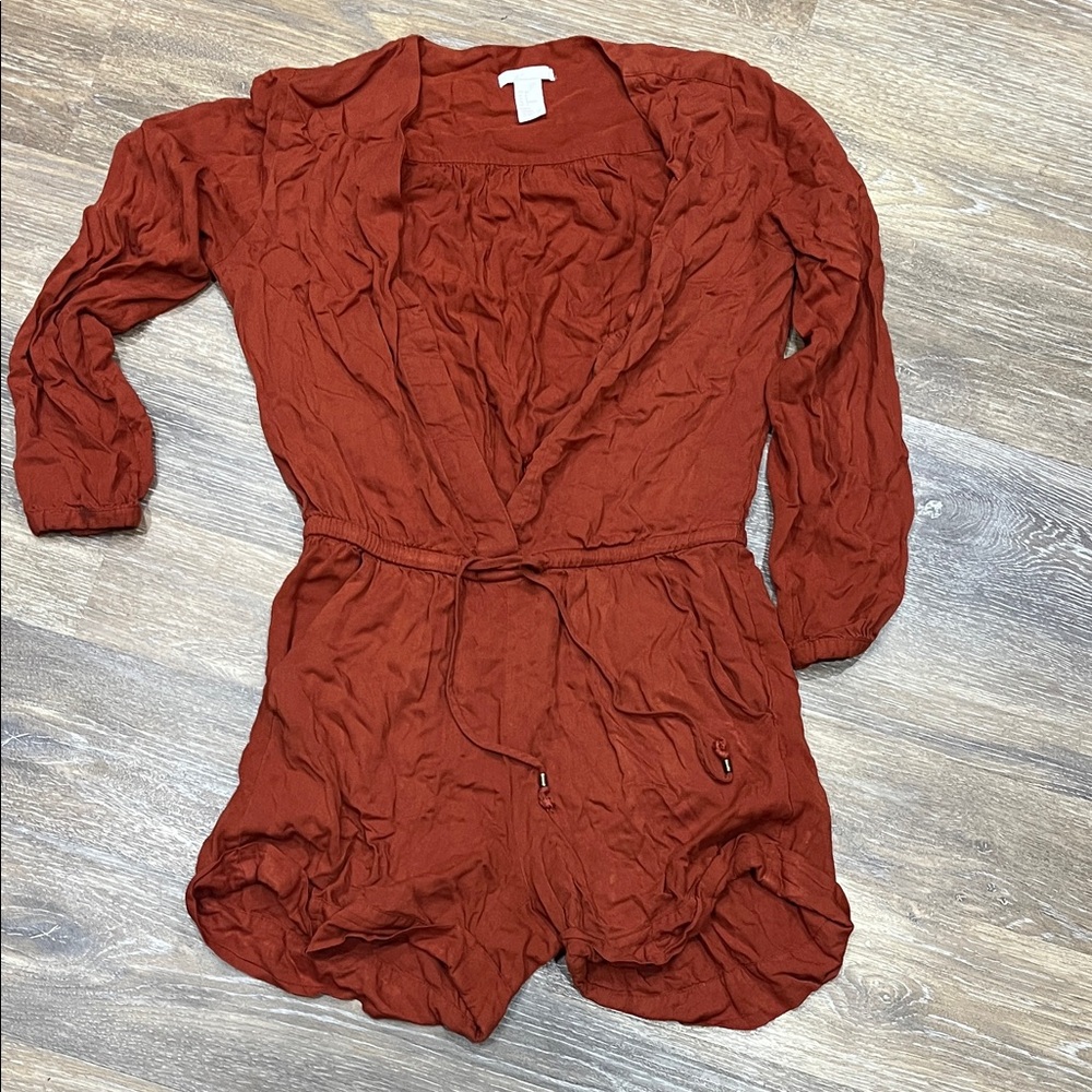 H&M Terracotta Long Sleeve Outfit